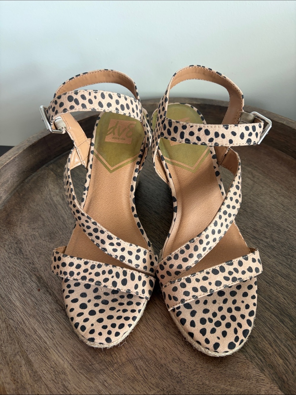 DV8 Pierra Leopard Print Strappy Cork Wedge Sandals Size 8.5